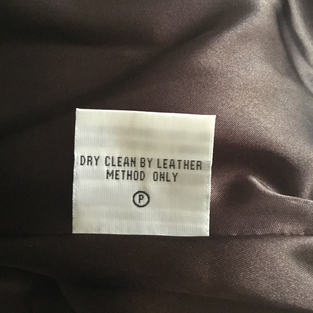 Gorgeous Pamela McCoy Studded Leather Jacket (new-never-worn-new) Size Medium - Picture 11 of 13